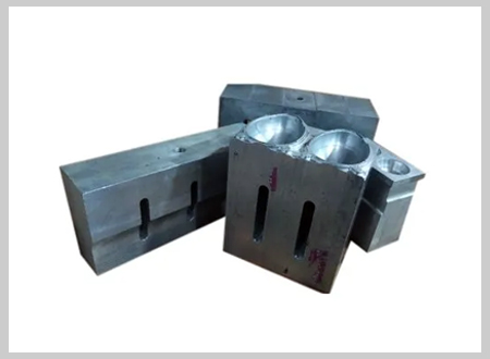 Two Cavity Ultrasonic Horn